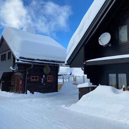 Appartement Stubihuettn à Sonnenalpe Nassfeld Extérieur photo